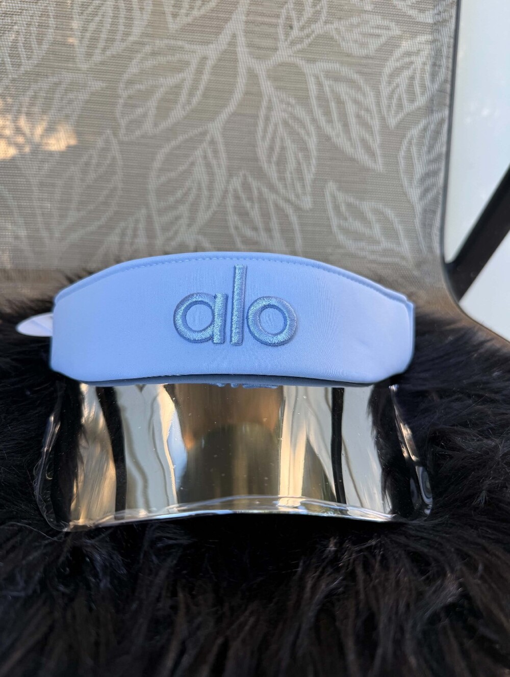 ALO Yoga Airlift Visor in Seashell Blue